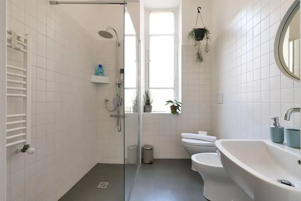 Apartament Primopiano - Lepontina Mediolan 0*,  Włochy